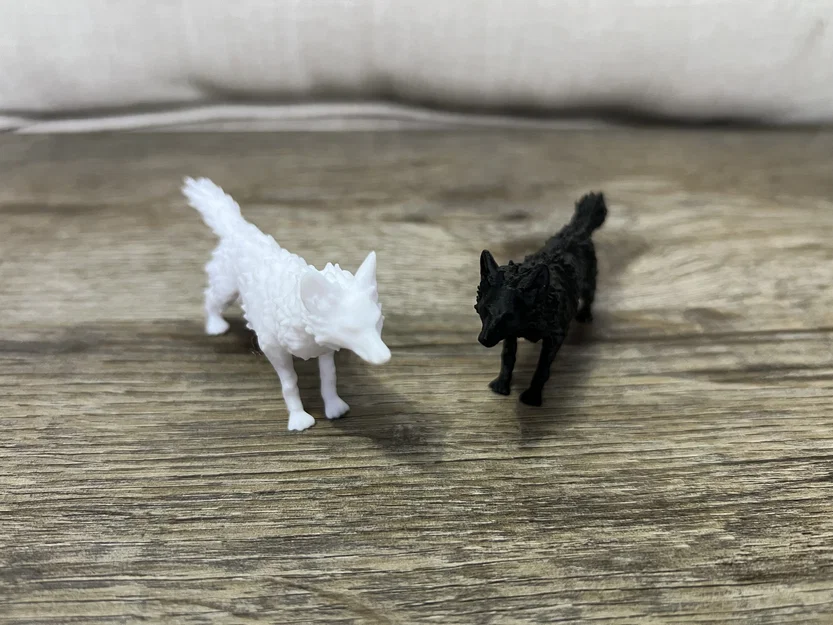 Mô hình chú sói dũng mãnh Furry Standing Wolf để bàn in 3D - Image 2