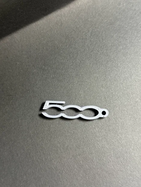 Móc khóa logo Fiat 500 – Phụ kiện in 3D độc đáo cho người yêu xe - Image 1