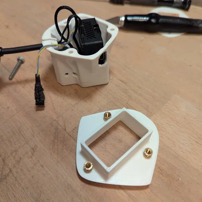 Ngàm mũi AtomRC Swordfish cho DJI O3 (Nose mount)