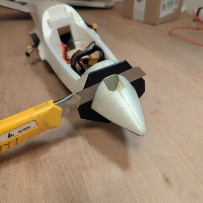 Ngàm mũi AtomRC Swordfish cho DJI O3 (Nose mount)