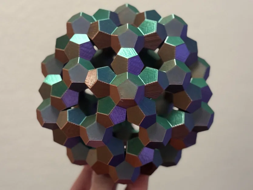 Quả cầu Dodecahedra Đối Xứng Phản Chiếu (Ball of Mirrored Dodecahedra) - Image 1