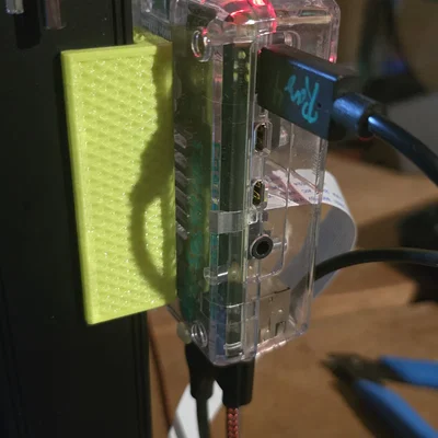 Gá gắn Raspberry Pi lên 2020 Extrusion - Kiểu treo lỗ đinh (Nail-Hole Hanger)