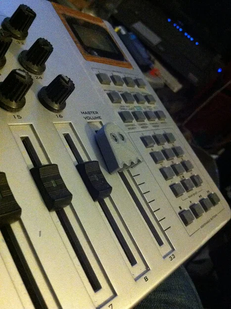 Bộ sưu tập núm vặn và cần gạt DJ Control độc đáo in 3D - Image 10