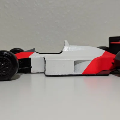 Mô hình 3D Formula 1 McLaren MP4/4 (tỉ lệ 1:21)