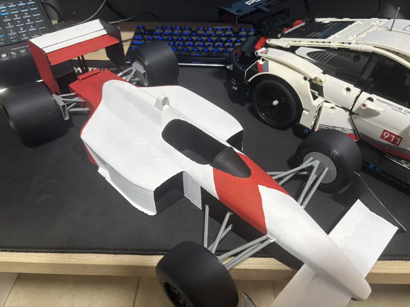 Formula 1 McLaren MP4/4 - Hệ treo trước - Image 4