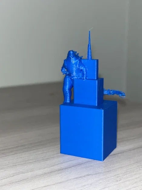 Mô hình King Kong đứng trên tòa nhà 3D độc đáo - Image 2
