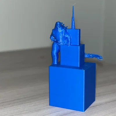 Mô hình King Kong đứng trên tòa nhà 3D độc đáo