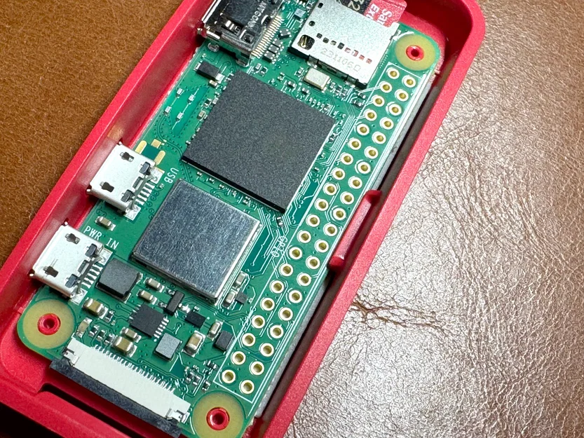 Nắp che bụi đáy case Raspberry Pi Zero/Zero 2 W (bản không GPIO) - Image 3