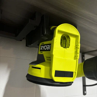 Giá treo máy chà nhám Ryobi gọn gàng, in 3D chắc chắn