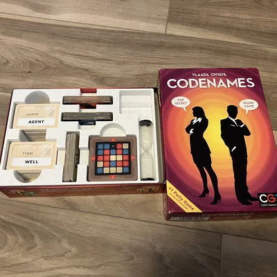 Insert/Box Organizer cho Codenames (Word Game) - Sắp xếp gọn trong hộp