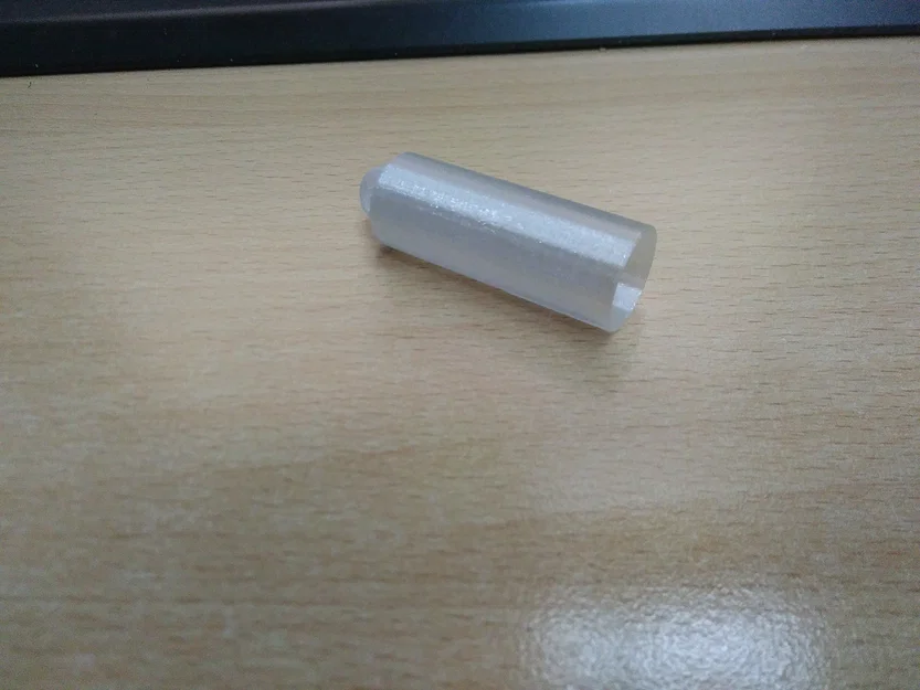 Nắp cho son dưỡng Labello (có lỗ xỏ dây) / Cap for Labello lipstick - Image 1