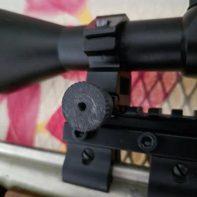 Vít vặn tay M4 (M4 thumb screw) gắn đai ốc M4