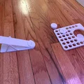 Coinhole – Cornhole phiên bản để bàn bắn xu - Thumbnail 1