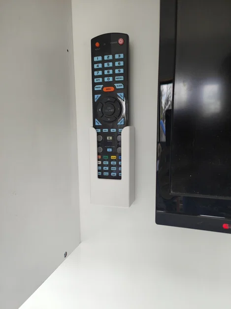 Giá treo điều khiển TV Konka gắn tường 3D in tiện lợi - Image 1
