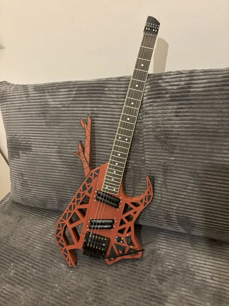 BIES (The Fiend) – Guitar điện headless in 3D (không đầu) - Image 1