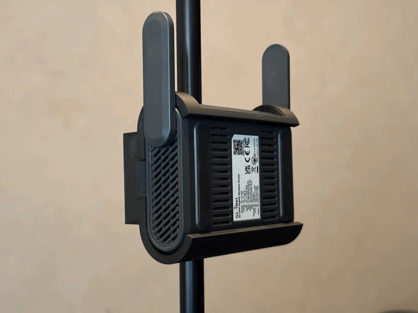 Ngàm gắn GL.iNet GL-A1300 (Fence/Pole Mount) - Image 1