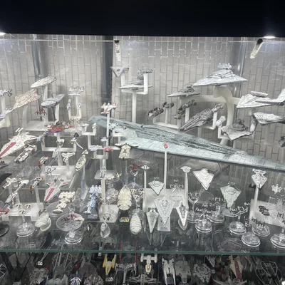 Chân đế 3D trưng bày mô hình hạm đội Star Wars Armada tiện lợi