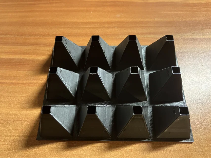 Khay Ươm Mầm Cây 3x4 (Planting Plate) Dễ Dàng Tái Chế - Image 1