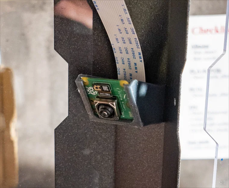 Ngàm gắn camera Raspberry Pi cho Prusa Enclosure - Image 1