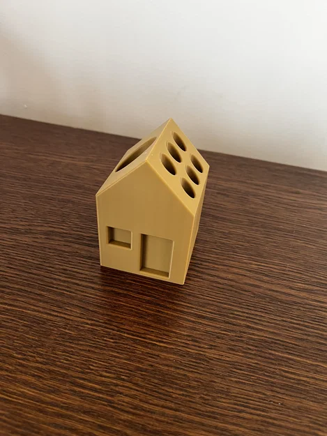 Tinny House - Ngôi nhà nhỏ đựng bút, tăm để bàn siêu dễ thương - Image 3