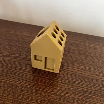 Tinny House - Ngôi nhà nhỏ đựng bút, tăm để bàn siêu dễ thương