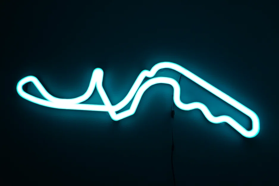 Đèn LED treo tường đường đua Suzuka Circuit (Formula 1) - Image 1