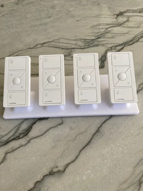 Bệ đế để bàn Lutron Pico 4 Remote (Stand Pedestal) - Image 1