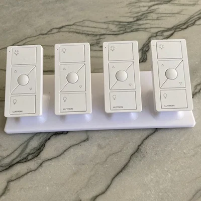 Bệ đế để bàn Lutron Pico 4 Remote (Stand Pedestal)