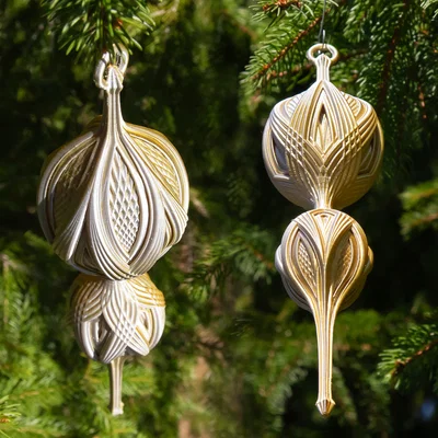 Swoop 14 Christmas Finial 2024 – Ornament Giáng Sinh họa tiết hình học