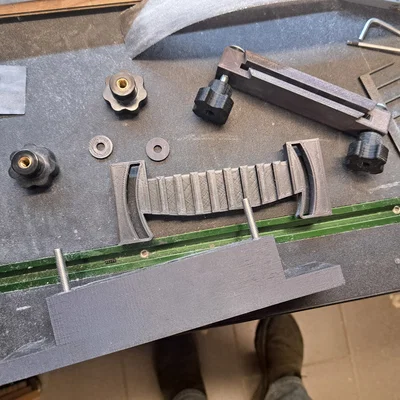 Dụng cụ mài đầu búa (Hammer grinding jig) hỗ trợ sửa chữa đàn piano