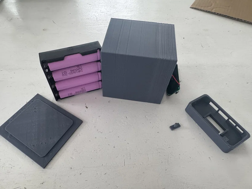 Powerbank (Sạc USB / USB-C / Micro USB) - Image 1