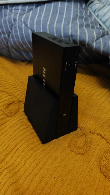 Đế dựng đứng cho switch Netgear GS308E - Image 2