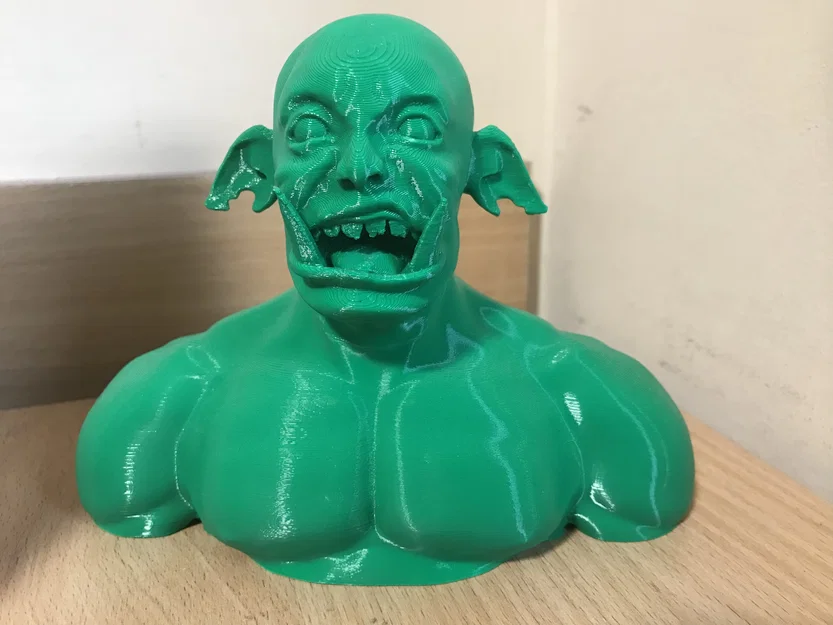 Bust Orc/Goblin/Muscle Monster - Image 1