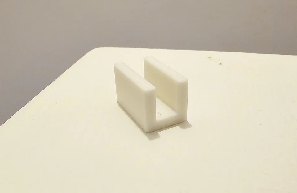 U bracket 6mm - Image 1