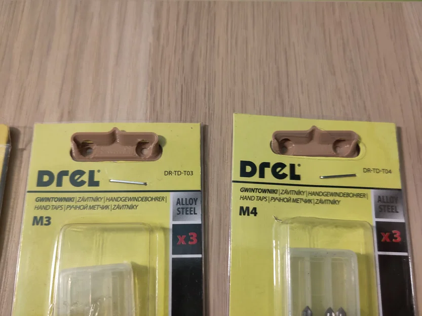 Móc treo mini lỗ Euro cho tủ (Euro hole mini cabinet hook) - Image 1