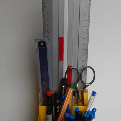 Organizer để bàn (Schreibtisch) đựng thước & kéo, ngăn Post-It