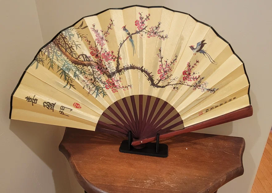 Kệ đỡ quạt xếp (Folding fan stand) - Image 1