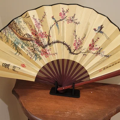 Kệ đỡ quạt xếp (Folding fan stand)