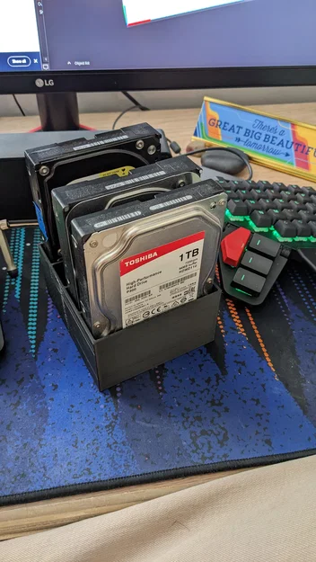 Khay đựng 4 ổ cứng HDD 3.5 inch - Giải pháp gọn gàng cho bàn làm việc - Image 1