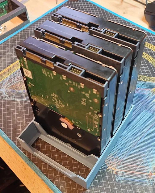 Khay giữ 4x HDD 3.5" (dựng đứng) - Image 1