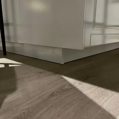 Coverstrip FÖRBÄTTRA (IKEA) – Nắp bịt đầu cho plinth