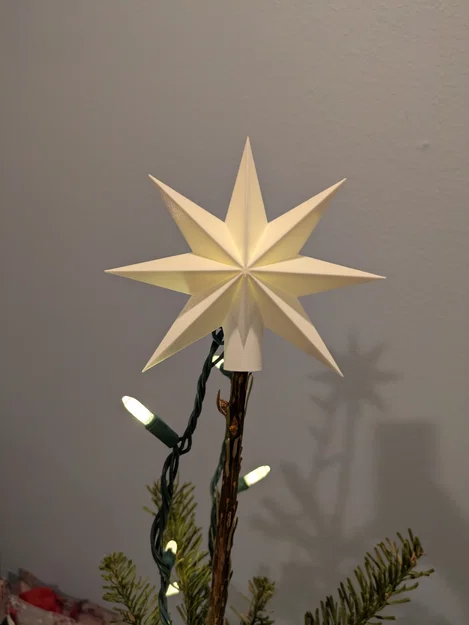 Ngôi sao 3D trang trí đỉnh cây thông Noel có lỗ cắm đèn độc đáo - Image 1