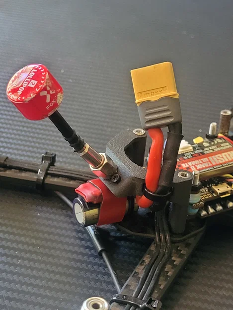 Xhover Gapit Antenna Holder - Image 1