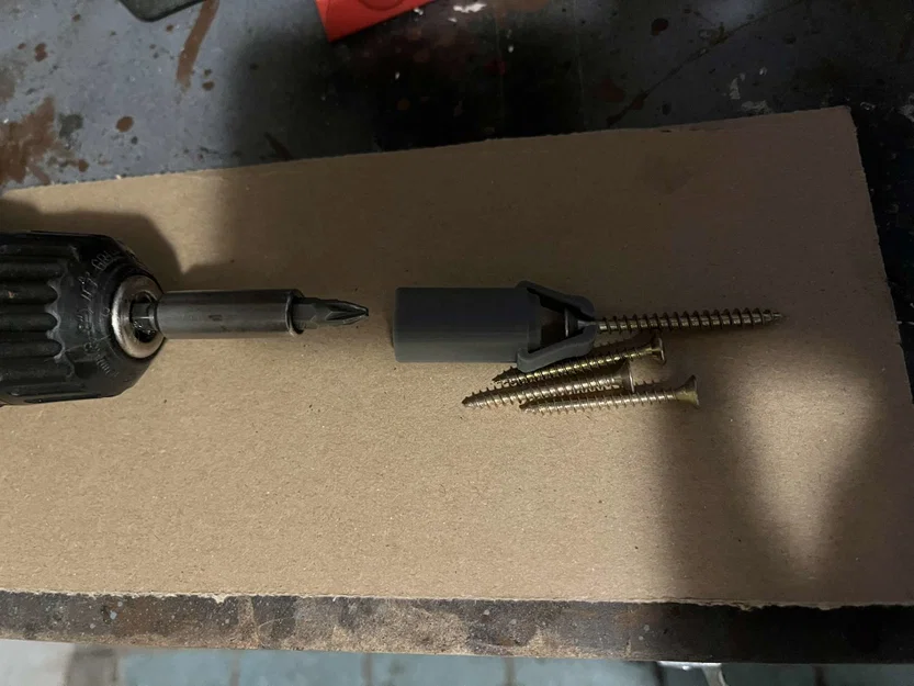 Dụng cụ giữ vít gắn vào mũi bit khoan - Image 4