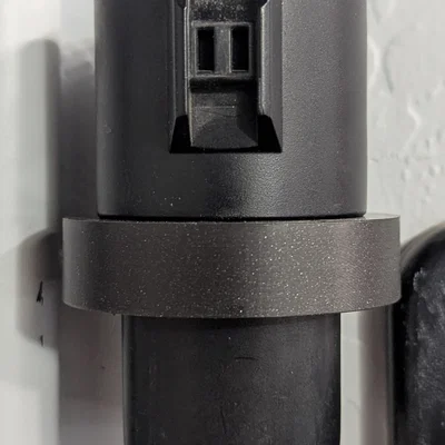 Giá treo adapter Tesla J1772 (gắn tường)