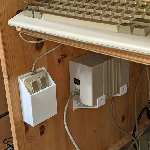 Giá đỡ bộ nguồn AMIGA 500 (Netzteil Halterung) - Image 1