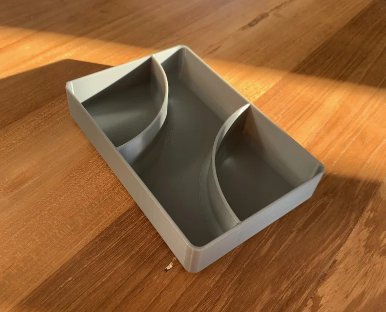 Curvy Tray – Khay Cong Nhỏ Xinh - Image 2