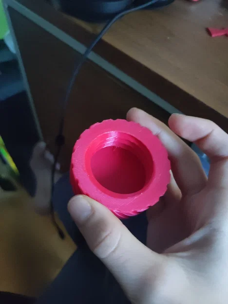 Hộp đựng đồ hình trụ có nắp vặn in 3D tiện lợi - Image 3