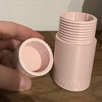 Deoroller khử mùi nạp lại được (refillable deodorant roll-on)