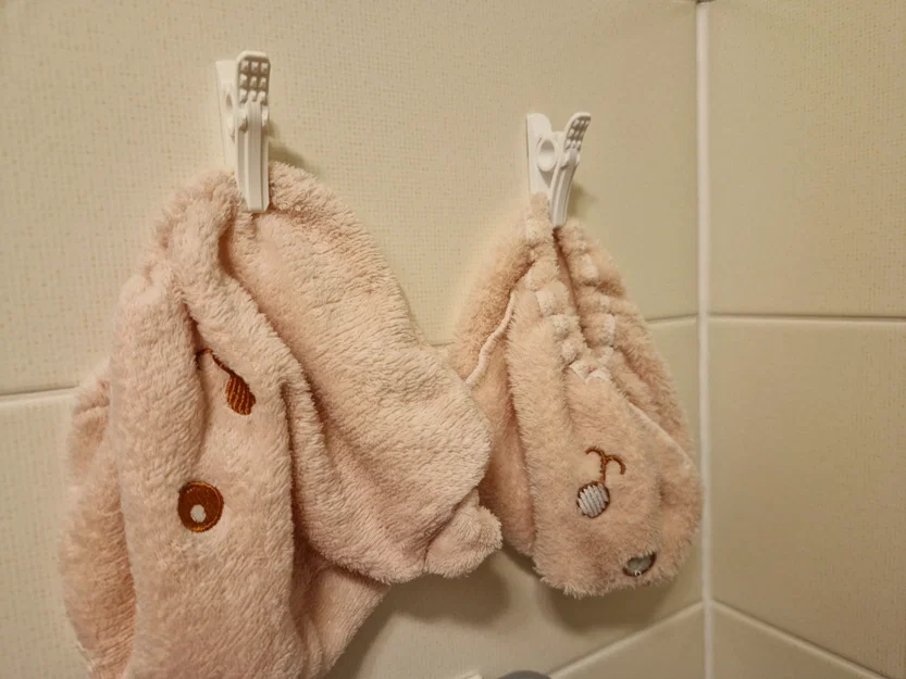 Kẹp treo đồ gắn tường đa năng (Wall Mount Crocodile Clip) - Image 2